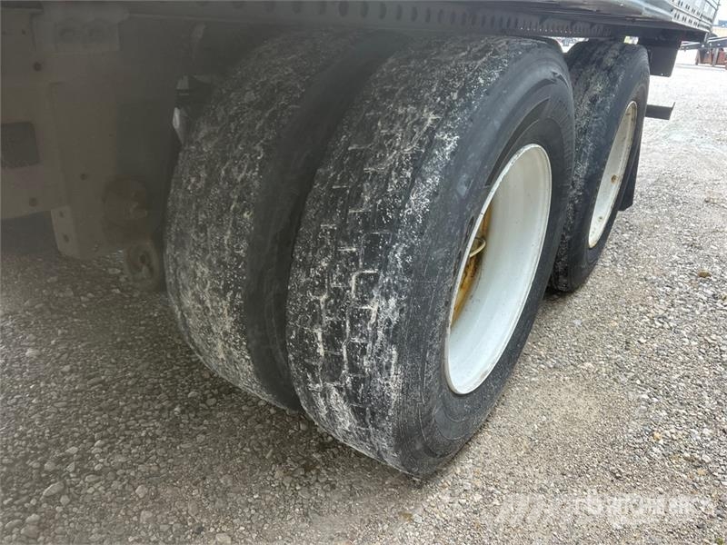 Hyundai VC2530152-AJS Dobozos pótkocsik