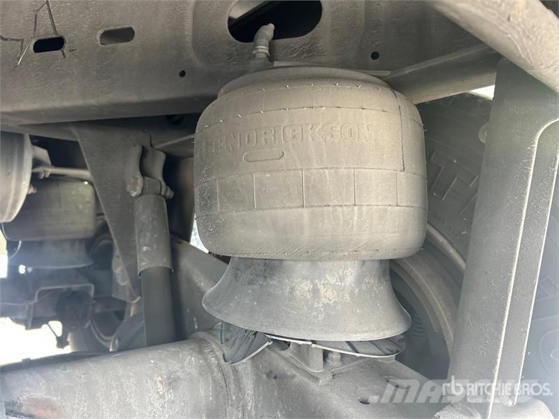 Hyundai VC2530152-AJS Remorque Fourgon