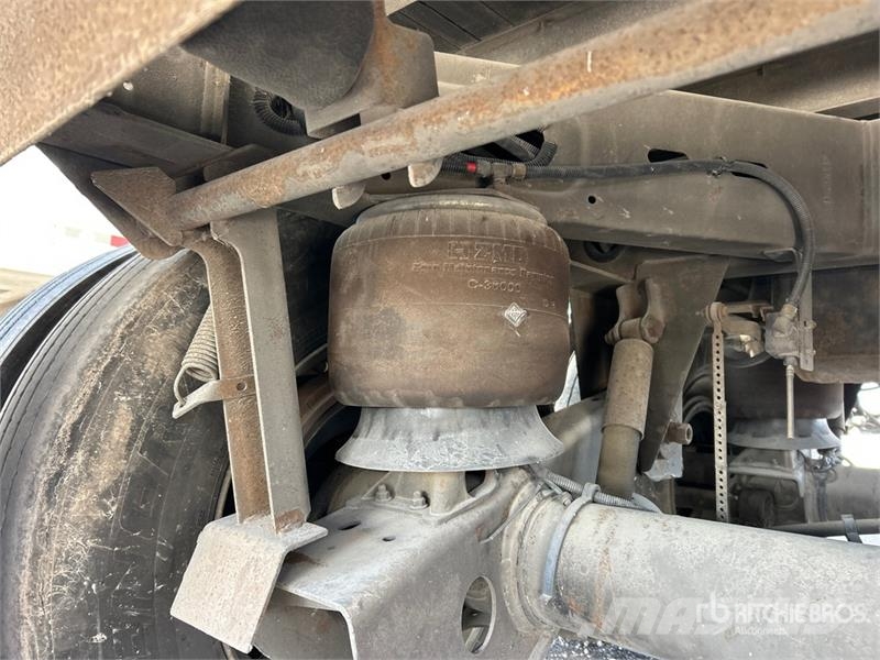 Hyundai VC2530152-AJS Прицепы-фургоны