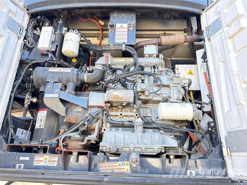 Hyundai VR2530152-AS 控溫式半拖車