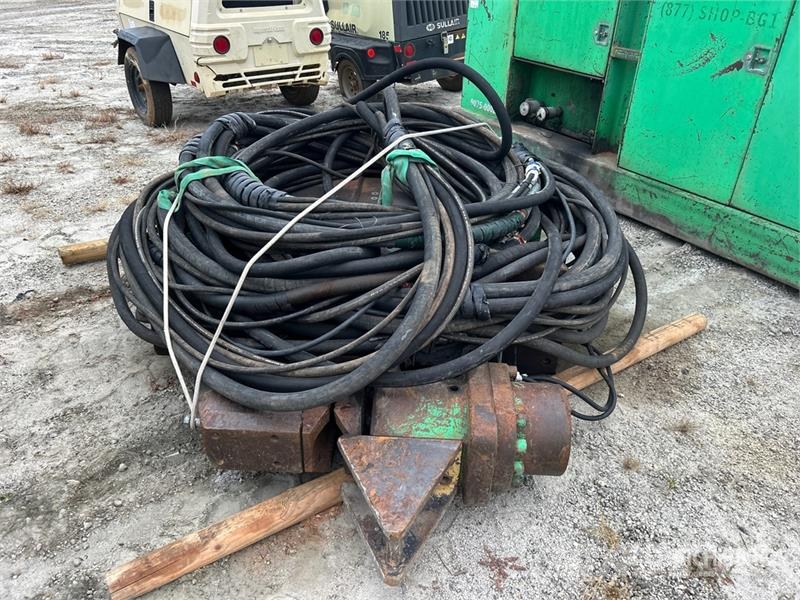 ICE 28B Pile Driver and Extractor Outros Florestal