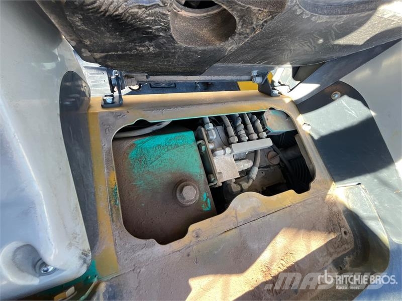 IHI 17VX3 Mini Excavator Minigrävare < 7t