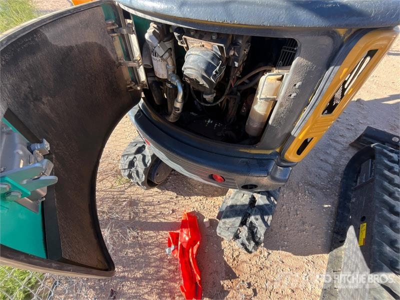 IHI 17VX3 Mini Excavator Minigrävare < 7t