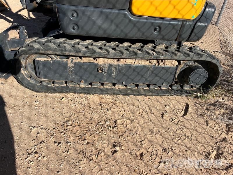 IHI 17VX3 Mini Excavator Minigrävare < 7t