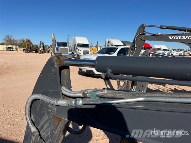 IHI 17VX3 Mini Excavator Minigrävare < 7t