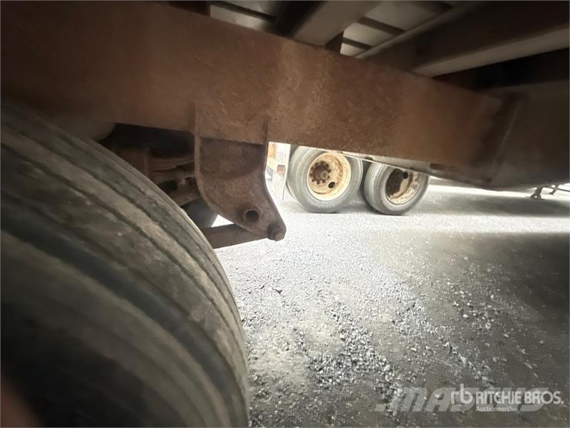 IMCO 45 ft x 96 in T/A Open-Top 45 ft Chip Trailer Remolques de volteo para virutas de madera
