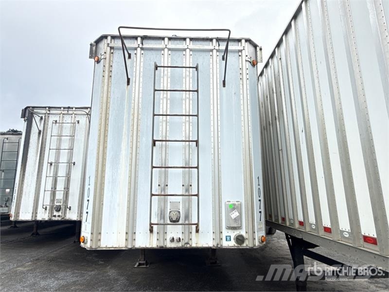 IMCO 45 ft x 96 in T/A Open-Top 45 ft Chip Trailer Remolques de volteo para virutas de madera