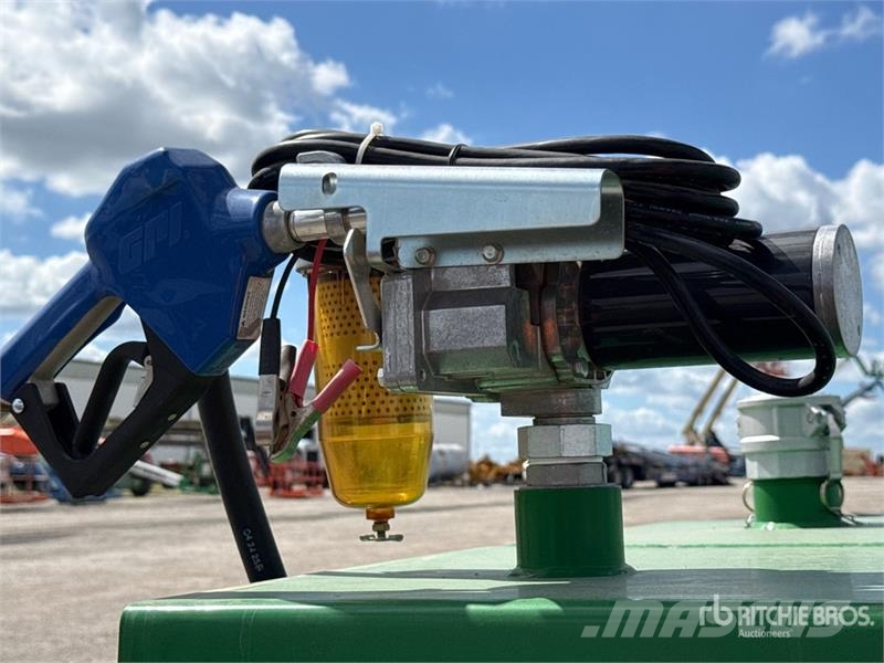 Industrias America 990 T/A Fuel Trailer (Unused) Remorque citerne