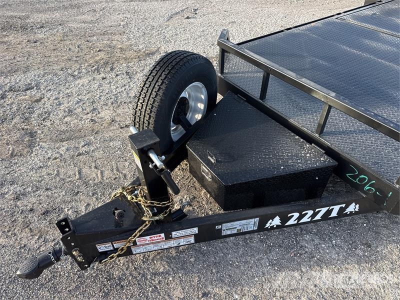 Industries America 227T 22 ft T/A Tilt Deck Traile Низькорамні причепи