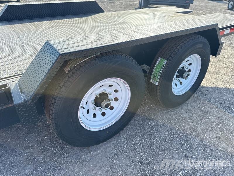 Industries America 227T 22 ft T/A Tilt Deck Traile Низькорамні причепи