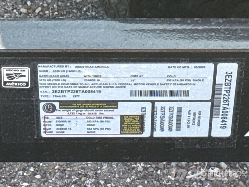 Industries America 227T 22 ft T/A Tilt Deck Traile Низькорамні причепи