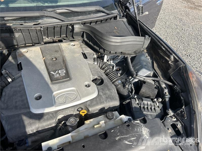 Infiniti EX35 AWD SUV Otomobiller
