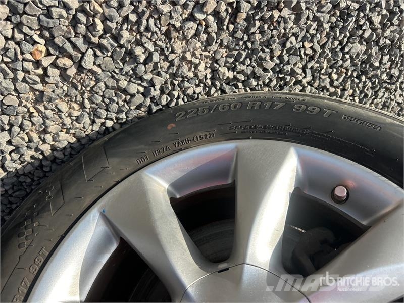 Infiniti EX35 AWD SUV Otomobiller