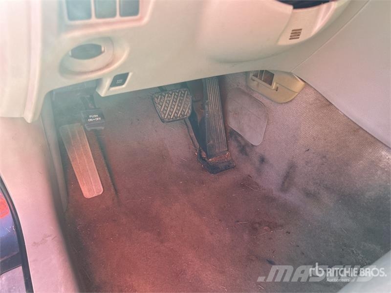 Infiniti EX35 AWD SUV Otomobiller