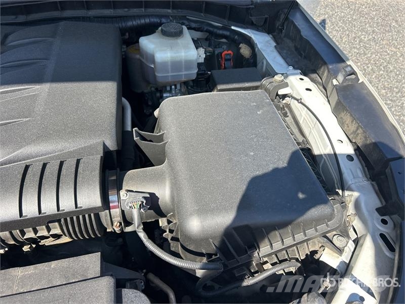 Infiniti QX80 2WD SUV Avtomobili