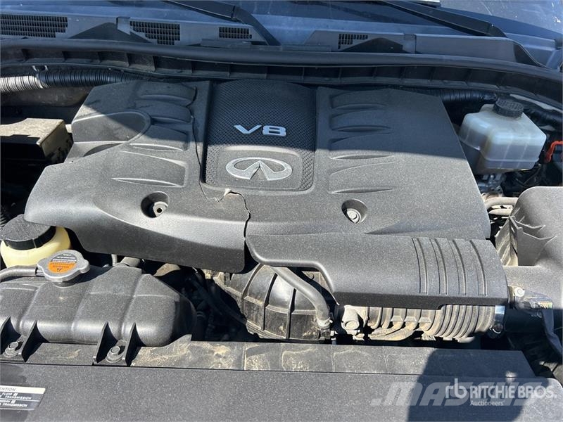 Infiniti QX80 2WD SUV Avtomobili