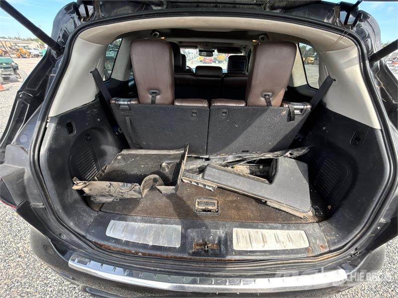  Infinity JX35 2WD SUV Sõiduautod