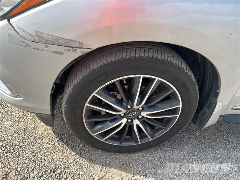 Infinity QX60 2WD SUV PKWs