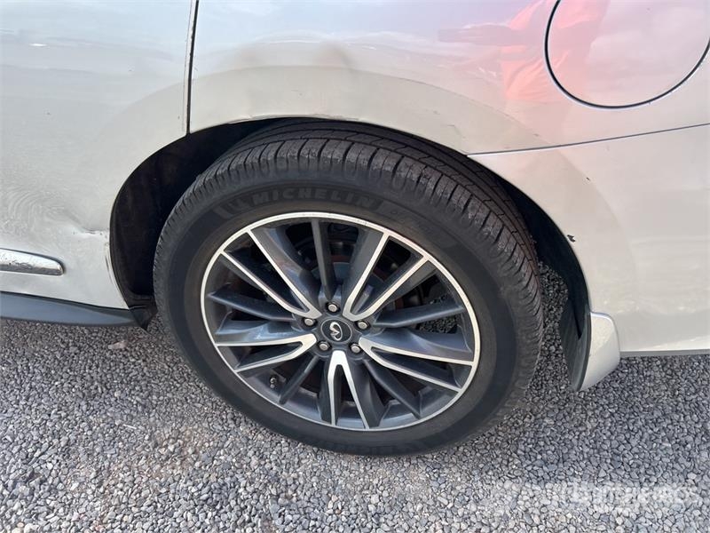 Infinity QX60 2WD SUV PKWs