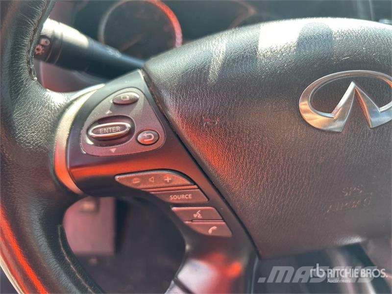Infinity QX60 2WD SUV PKWs