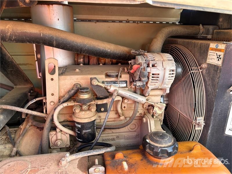 Ingersol-Rand P185WJD-T4I 185 cfm Mobile Air Compr Compresseur
