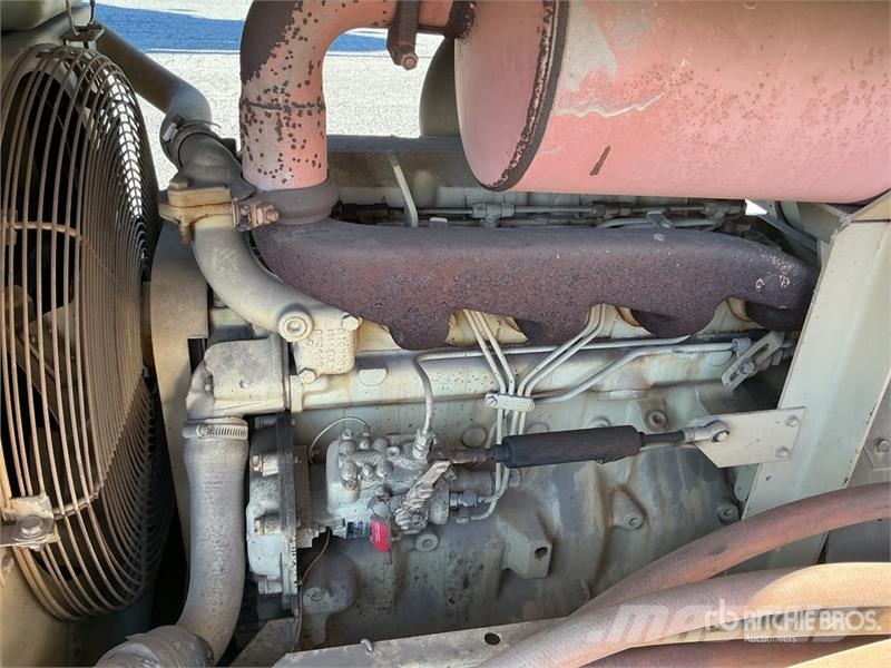 Ingersoll Rand 185 Mobile Air Compressor Kompresory