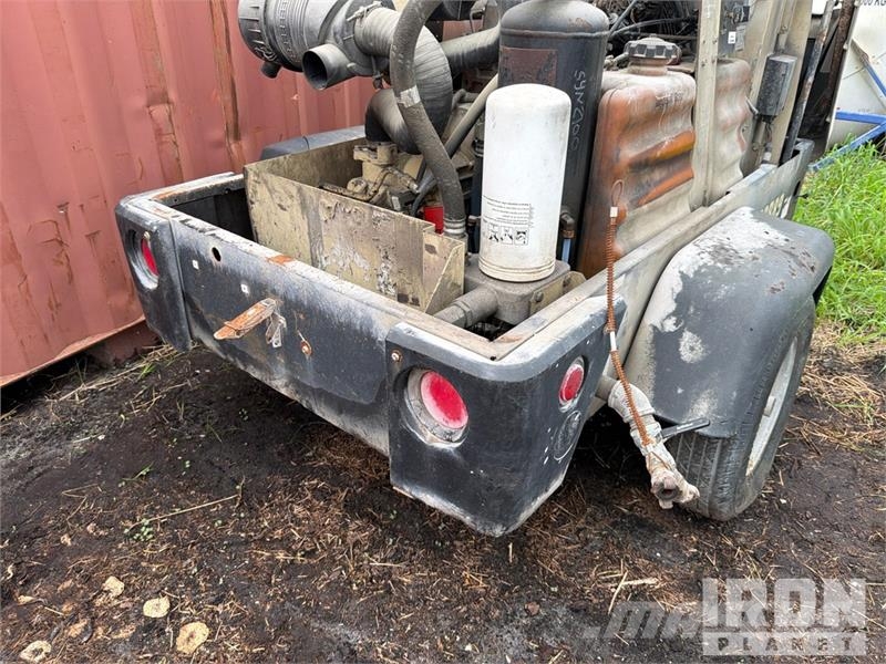 Ingersoll Rand Airsource-JD-T4 185 cfm Mobile Air Compressor Compresores