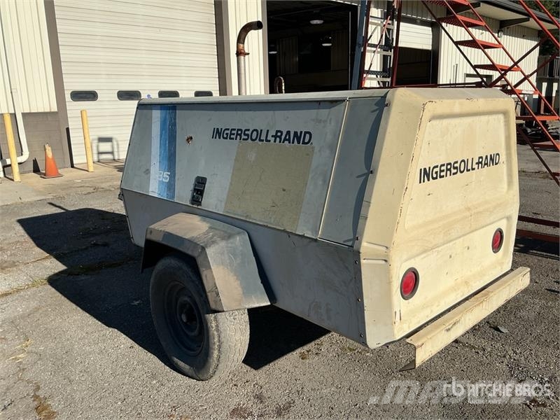 Ingersoll Rand Mobile Air Compressor Kompresoriai