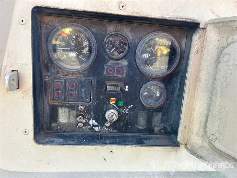 Ingersoll Rand P185 185 cfm Air Compressor Compressors