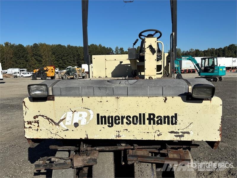 Ingersoll Rand PT125R 8 Wheel Pneumatic Roller Pneumatikové válce