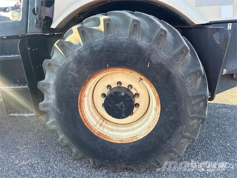 Ingersoll Rand SD-116DX Smooth Drum Compactor Vienvalča grunts veltņi