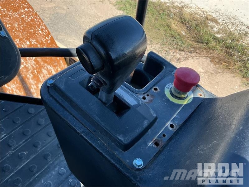 Ingersoll Rand SD116DX Smooth Drum Compactor 单轮压路机