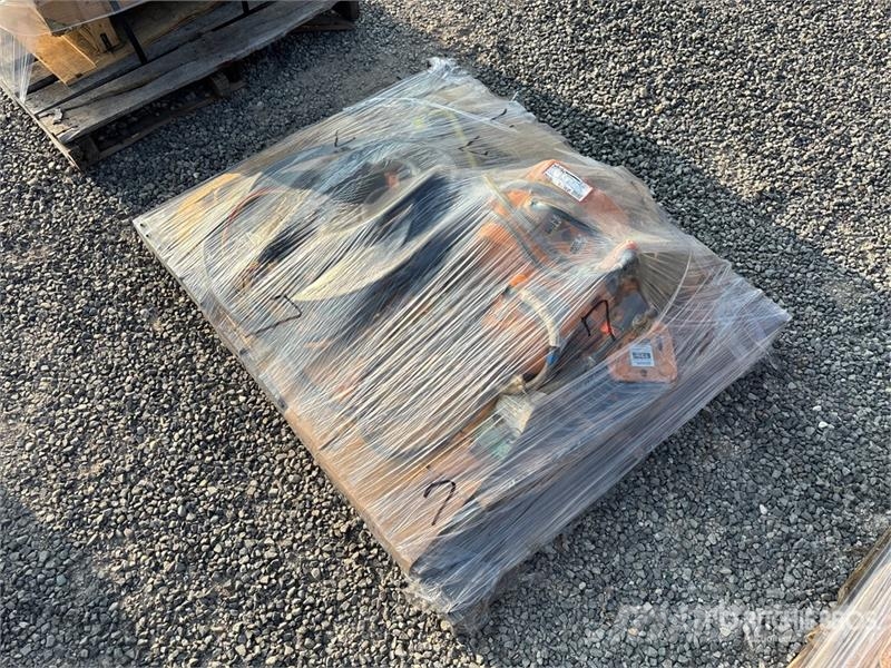 Ingersoll Rand SP20058 Electric 1/2 ton Material Hoist المصاعد والرافعات المادية