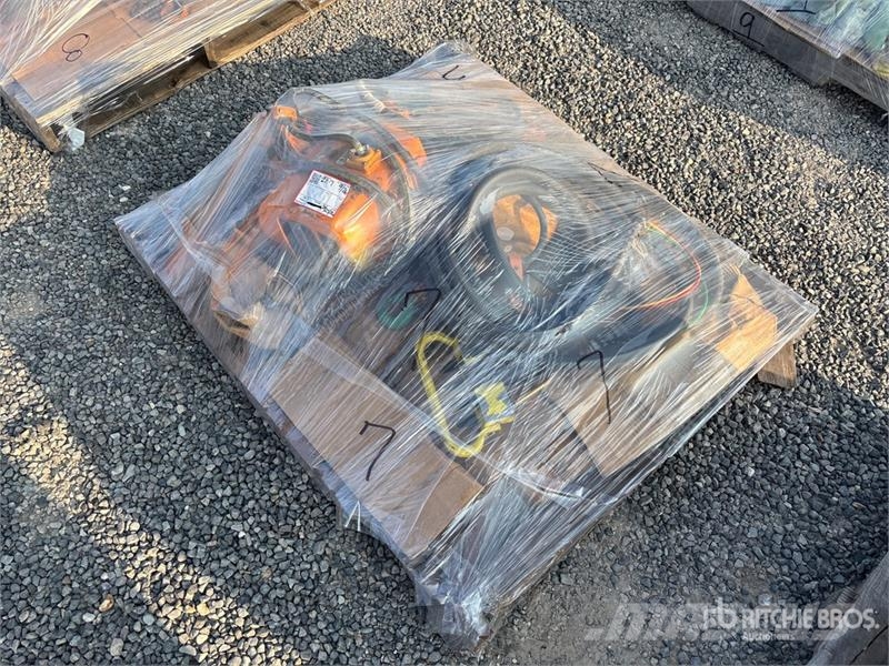 Ingersoll Rand SP20058 Electric 1/2 ton Material Hoist المصاعد والرافعات المادية
