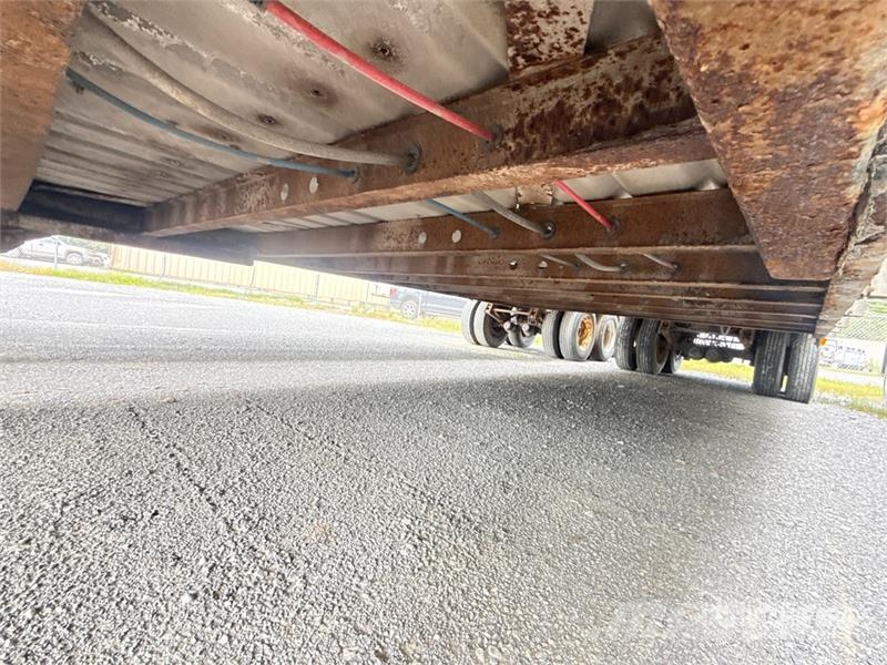 Innovative DCS42 42 ft x 96 in T/A Chip Trailer (I Hout transporter