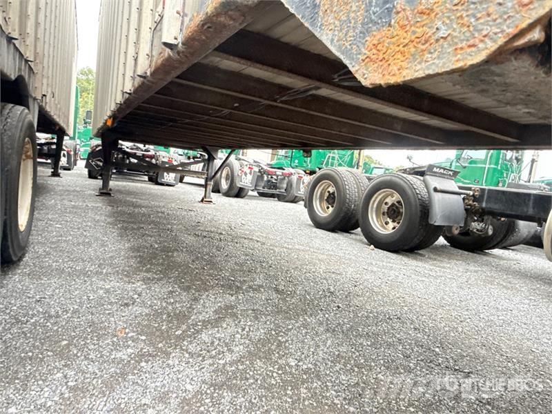 Innovative IWS-42 42 ft x 96 in T/A Chip Trailer Rimorchi per segatura e cippato