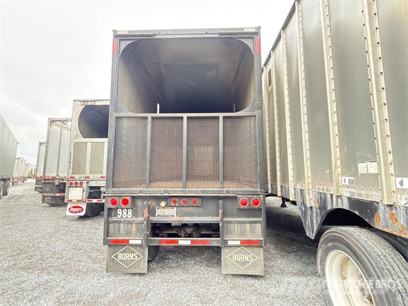 Innovative IWS-42 42 ft x 96 in T/A Chip Trailer Wood chip trailers