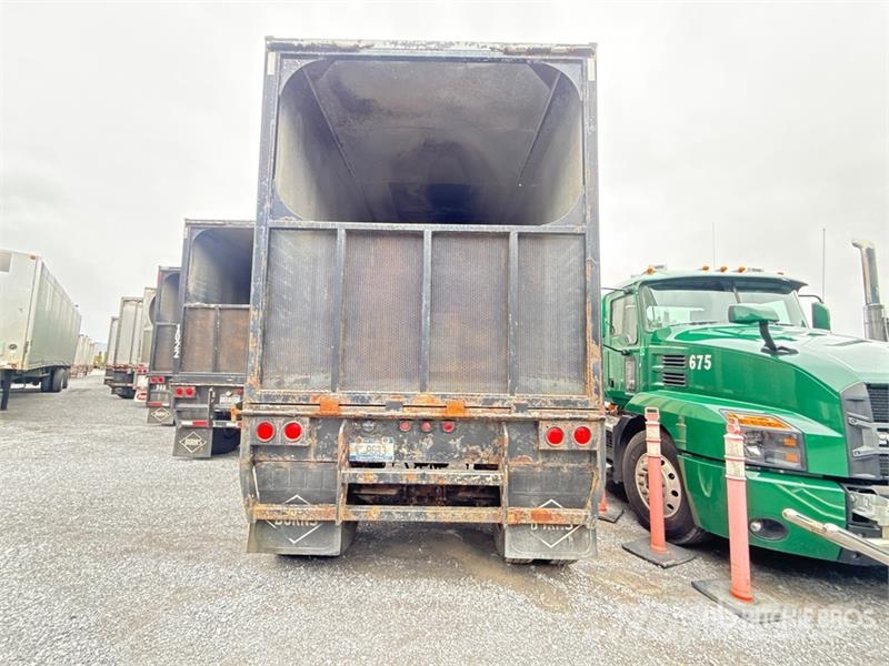 Innovative IWS-42 42 ft x 96 in T/A Chip Trailer Rimorchi per segatura e cippato