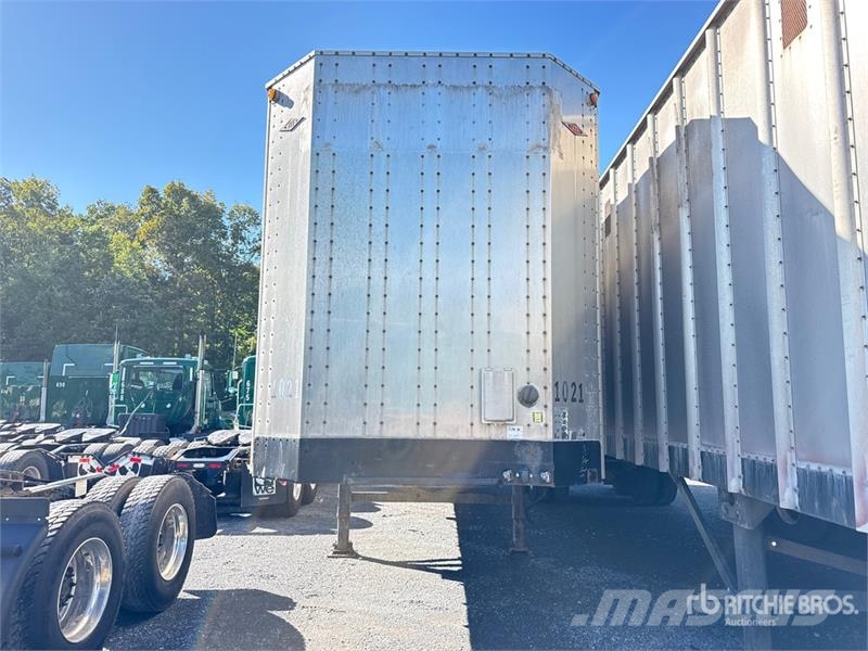 Innovative IWS-42 42 ft x 96 in T/A Chip Trailer 碎木拖车