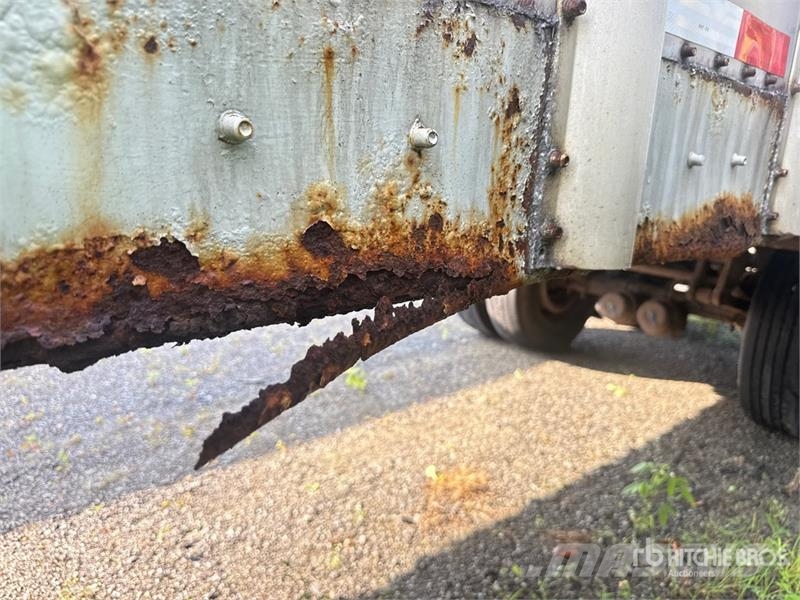 Innovative IWS-42 42 ft x 96 in T/A Chip Trailer Rimorchi per segatura e cippato