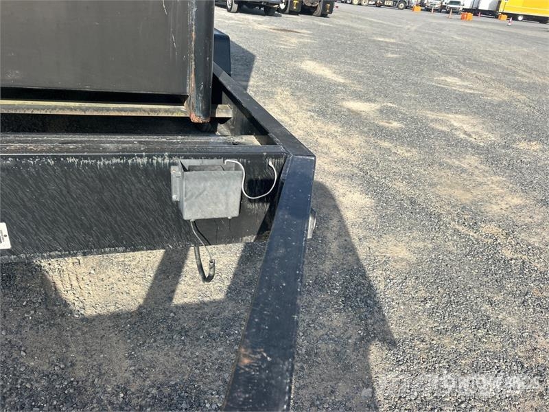  Intech Equipment & Supply LEC250-3-T4 250 kW Mobil Dieselgeneratorer