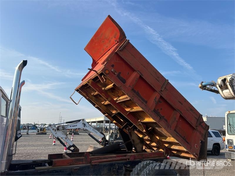 International 1854 4x2 S/A Dump Truck Tipper trucks