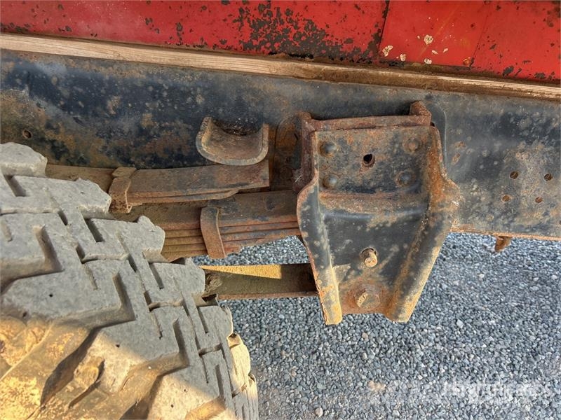 International 1854 4x2 S/A Dump Truck Tipper trucks