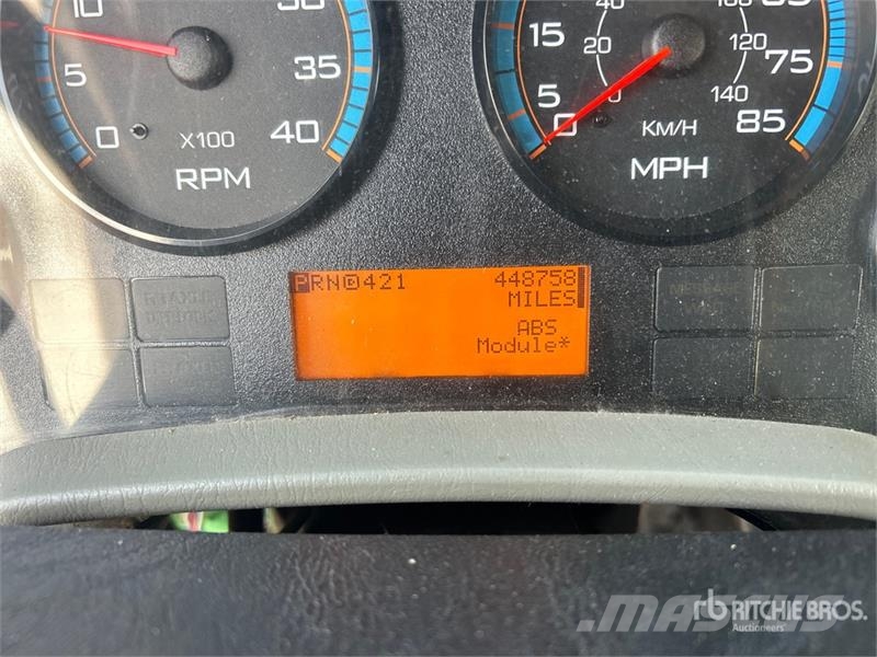 International 4300 Fast kasse