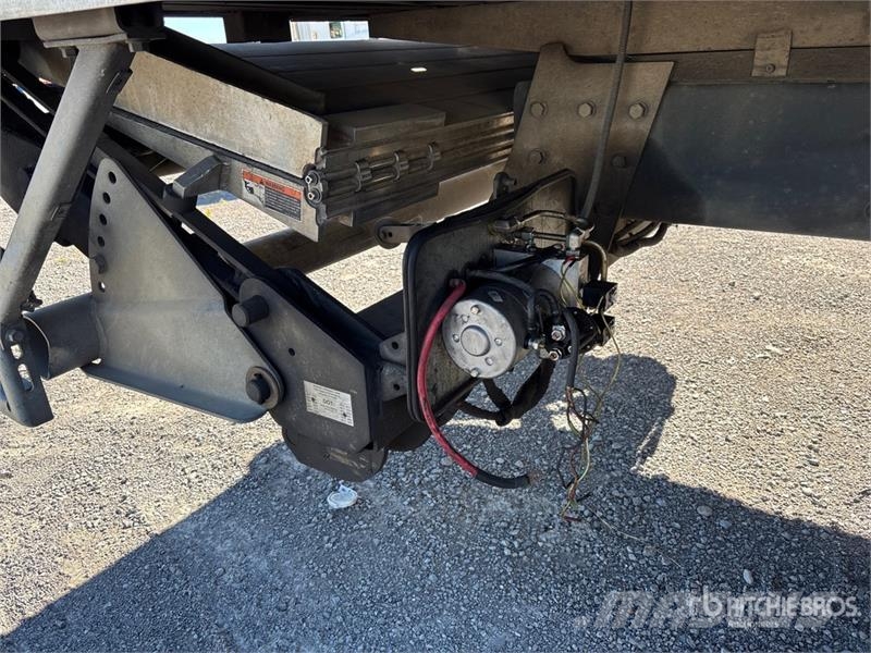 International 4300 Camion cassonati