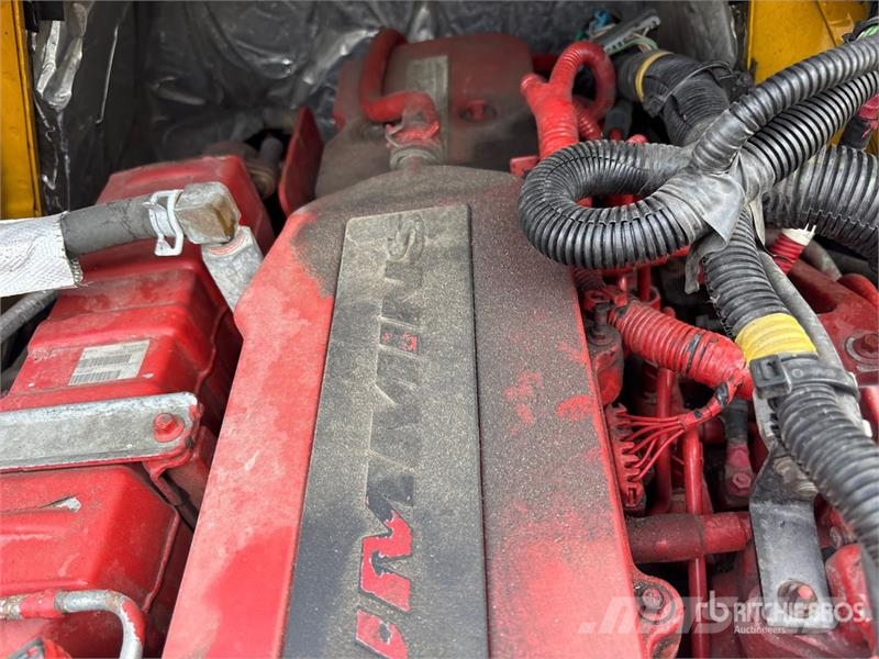 International 4300 Tovornjaki zabojniki