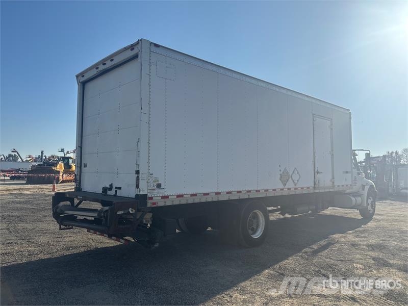 International 4300 Umpikorikuorma-autot