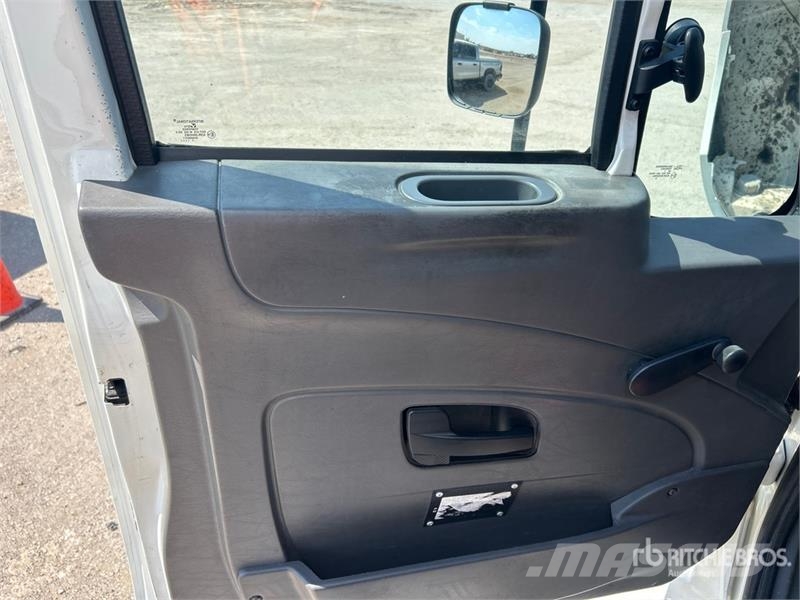 International 4300 Box trucks