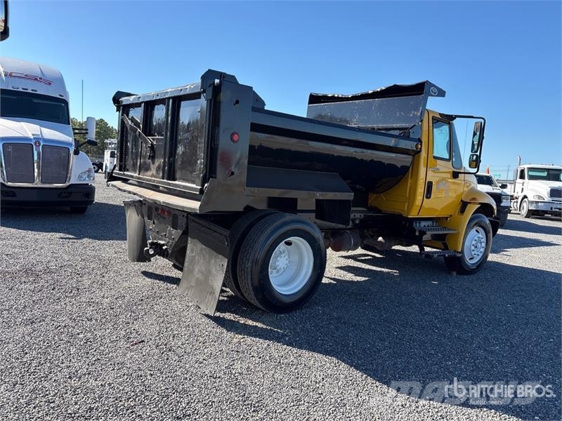 International 4300 Savivarčiai