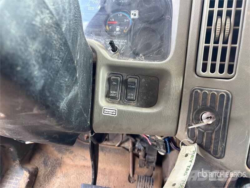 International 4300 Vattentankbilar